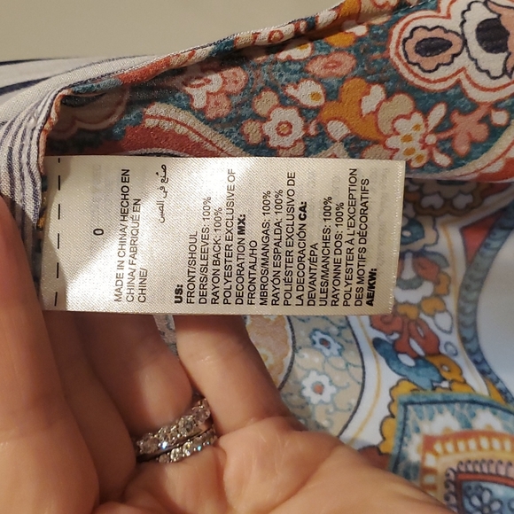 Chicos oversized flowy button down shirt - Picture 5 of 6